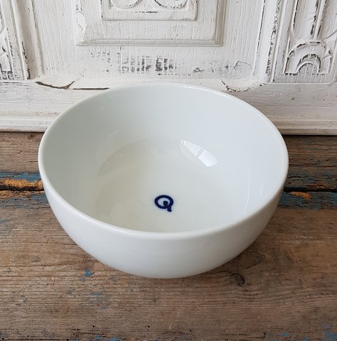 Royal Copenhagen bowl with blue decoration at the bottom no. 576