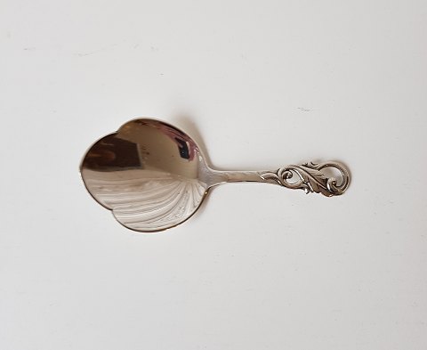 Petit four spade in silver from 1934