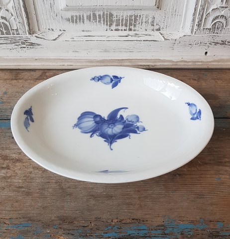 Royal Copenhagen Blue Flower oval salad dish no. 8132