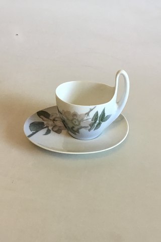 Royal Copenhagen Art Nouveau Pattern 4 High handle cup with Saucer No 90/4, 
1375/1052