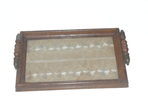 Tray with glass