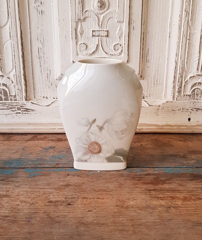 B&G Art Nouveau vase decorated with Christmas rose in relief no. 3925/112 - 
produced between 1902-14