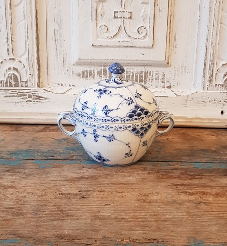 Royal Copenhagen Blue Fluted half lace large sugar bowl no. 606