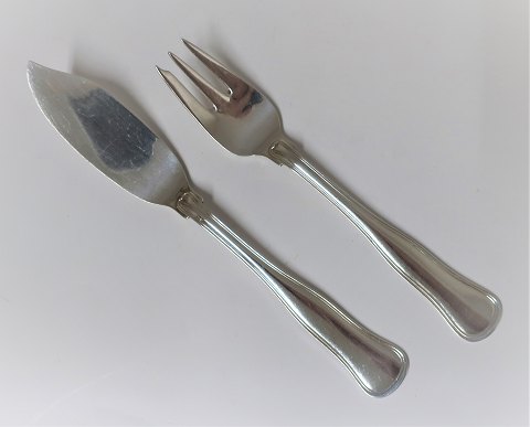 Cohr. Silver (830). Old danish. Fish fork & fish knife. Sold only in sets. Price 
is per set.