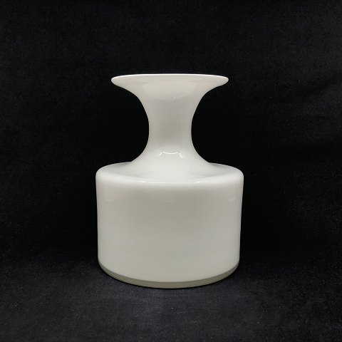 White Carnaby vase
