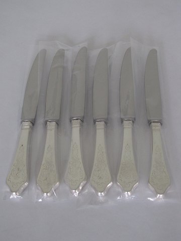 Antik Rokoko
O. V. Mogensen
Dinner knives
Silvered