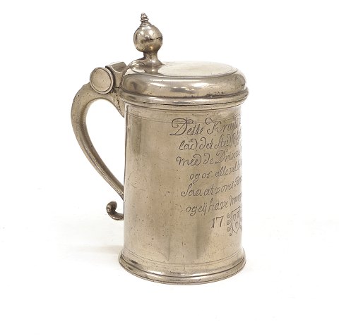 Johan Grønnander, Copenhagen, 1777-1802: A large 
pewter mug. Dated 1787. H: 23cm