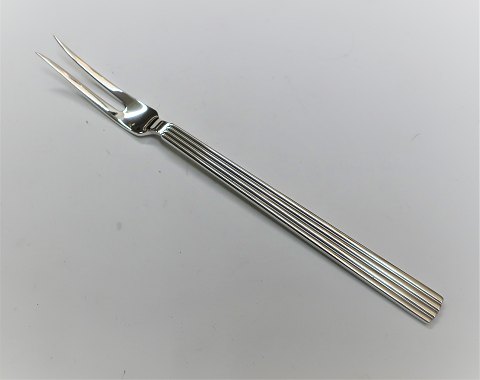 Georg Jensen. Bernadotte silver cutlery. Sterling (925). Cold cuts Fork. Length 
15 cm.