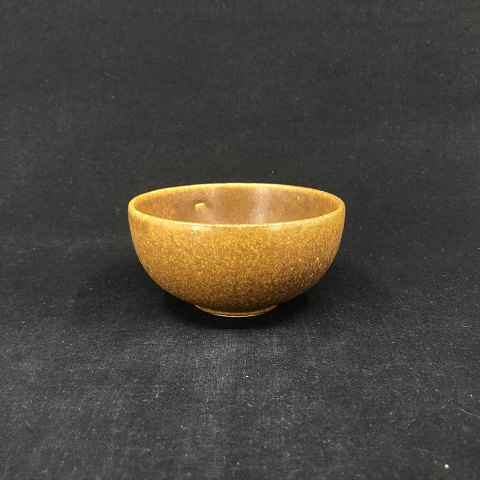 Small Kähler bowl
