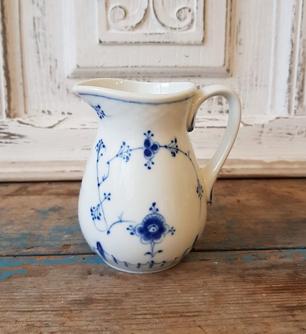 B&G Blue Traditional Hotel porcelain cream jug no. 813