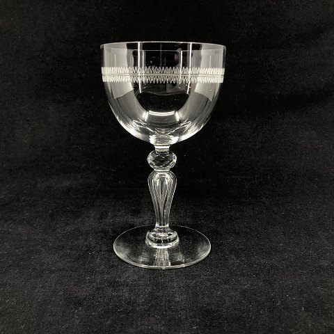 Gunther red wine glass from Val Saint Lambert
