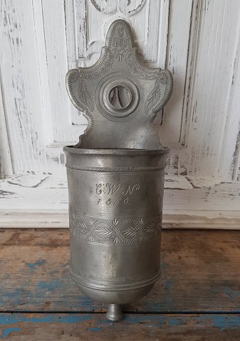 Cutlery holder in pewter from 1708
