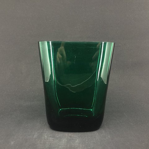 Mørkegrøn glasvase fra 1960