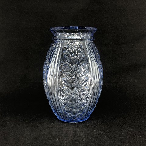 Søblå presseglas vase fra Holmegaard
