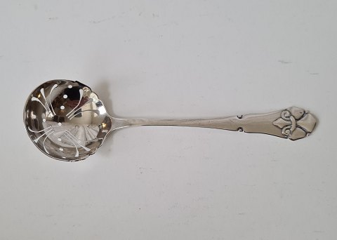 French lily sprinkle spoon in silver from 1924