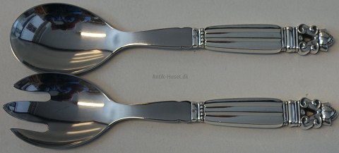 Acorn salad serving set
Produced by Georg Jensen. # 133
produced 1933-1944
Length 20 cm.
SOLD