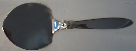 Cactus Open sandwiches / Cake server Large
Produced by Georg Jensen.  204
Length 23.5 cm.
SOLD