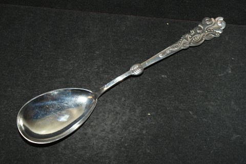 Jam spoon Tang silver cutlery
Cohr Silver
Length 16 cm.