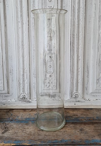 Large old laboratory glass 60 cm.
