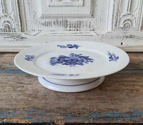 Royal Copenhagen Blue Flower cake plate on base No. 8183