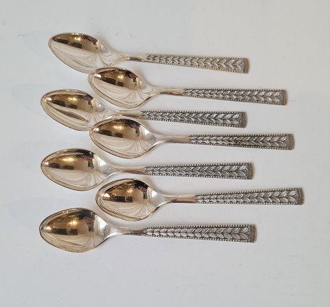 Set of 7 Norwegian coffee spoons in silver by Nils Hansen - Oslo Silver.