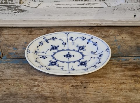 Royal Copenhagen Blue Fluted dish no. 233