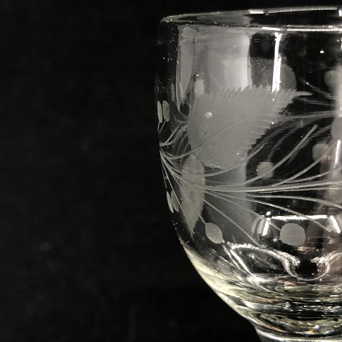 Holmegaard snapseglas No. 1 with grinding