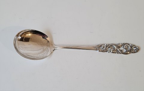 Serving spoon in Norwegian silver by Brødren Mylius 21.3 cm.