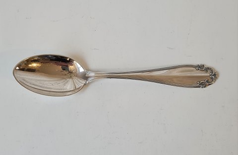 Elisabeth dessert spoon in silver 17 cm.