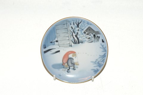 Bing & Grondahl, small plate by Harald Wiberg.