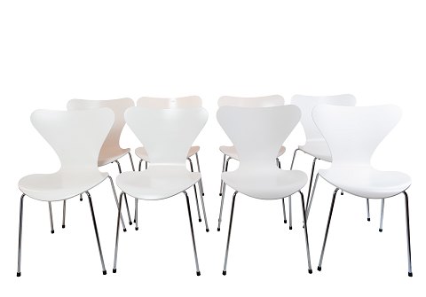 A set of Seven chairs - Model 3107 - Arne Jacobsen - Fritz Hansen

