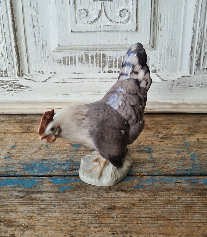 Royal Copenhagen figure - Hen no. 1024