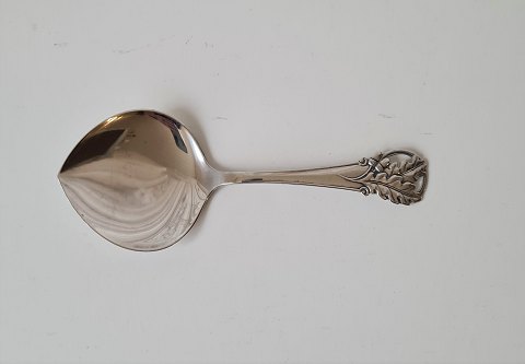 Petit four server in silver decorated with oak leaves - 14.5 cm.