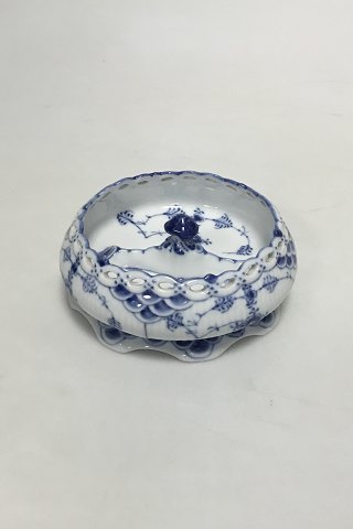 Royal Copenhagen Blue Fluted Full Lace Ash Tray No 1001