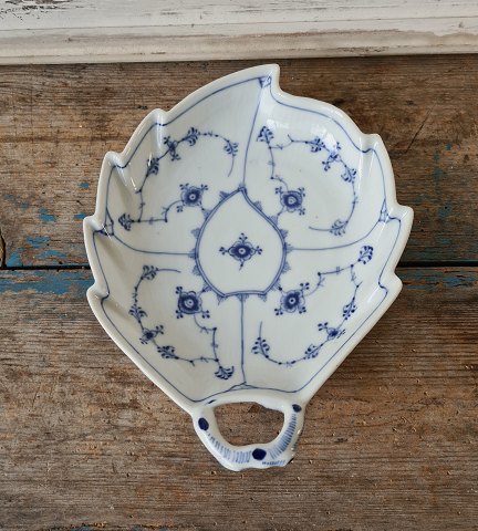 Royal Copenhagen Blue Fluted leaf-shaped dish No. 144