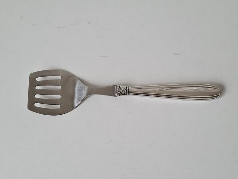 Karin herring fork in silver and steel