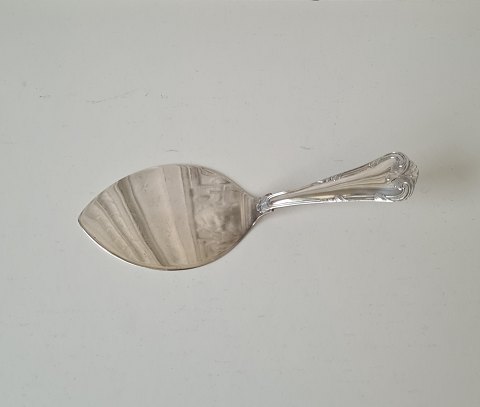 Manor cake spatula in silver 15.5 cm.