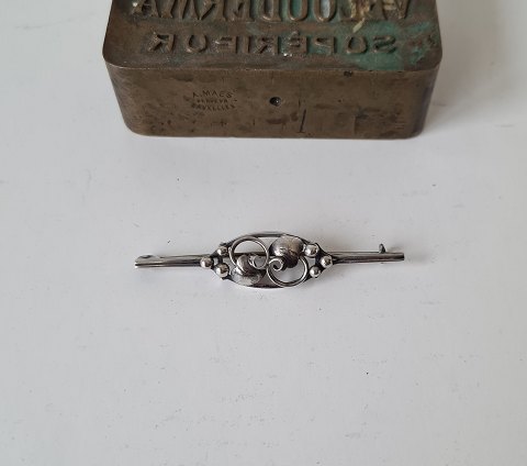 Vintage silver brooch by Hugo Grün