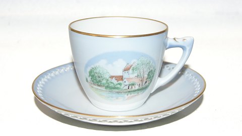 Danmarksstellet Svallerup Church cup and saucer
From bing and Grøndal
Dek 305/3547
SOLD
