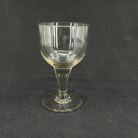 Conradsminde vinglas med glat stilk