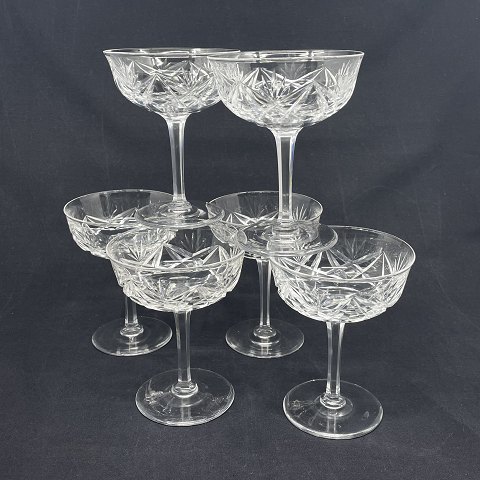 6 Belgian champagne bowls from the 1910s