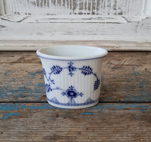 Royal Copenhagen Blue Fluted cigarette cup No. 2183