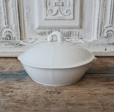 B&G small lid dish