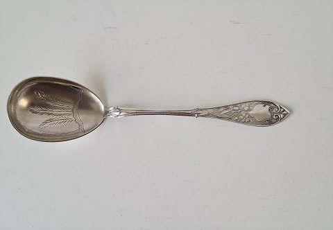 Marmalade spoon in silver from 1909