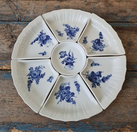 Royal Copenhagen Blue Flower cabaret dish no.