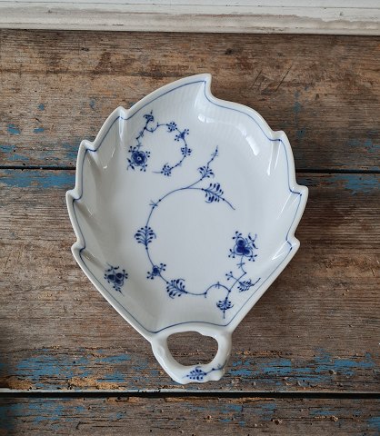 Royal Copenhagen Blue Fluted leaf-shaped dish no. 357