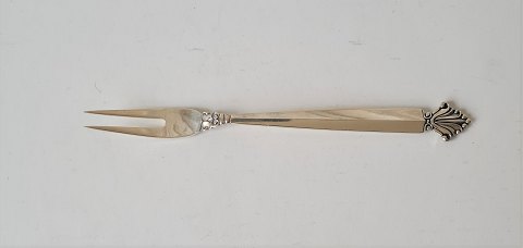 Georg Jensen Acantus cold cut fork 15.8 cm.