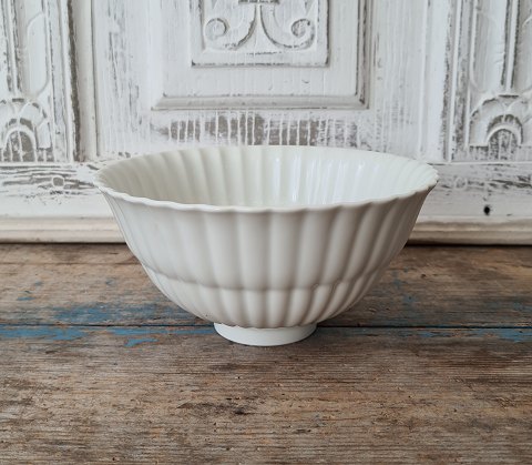 Royal Copenhagen fluted bowl no. 3717 designed by Thorkild Olsen