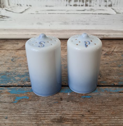 B&G Blue Tone salt & pepper set