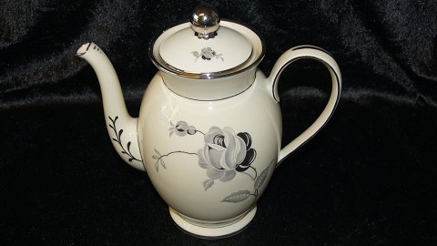 Kaffekande #Sortrose Kpm
Københavns Porcelæns Maleri
Dek nr #150
SOLGT